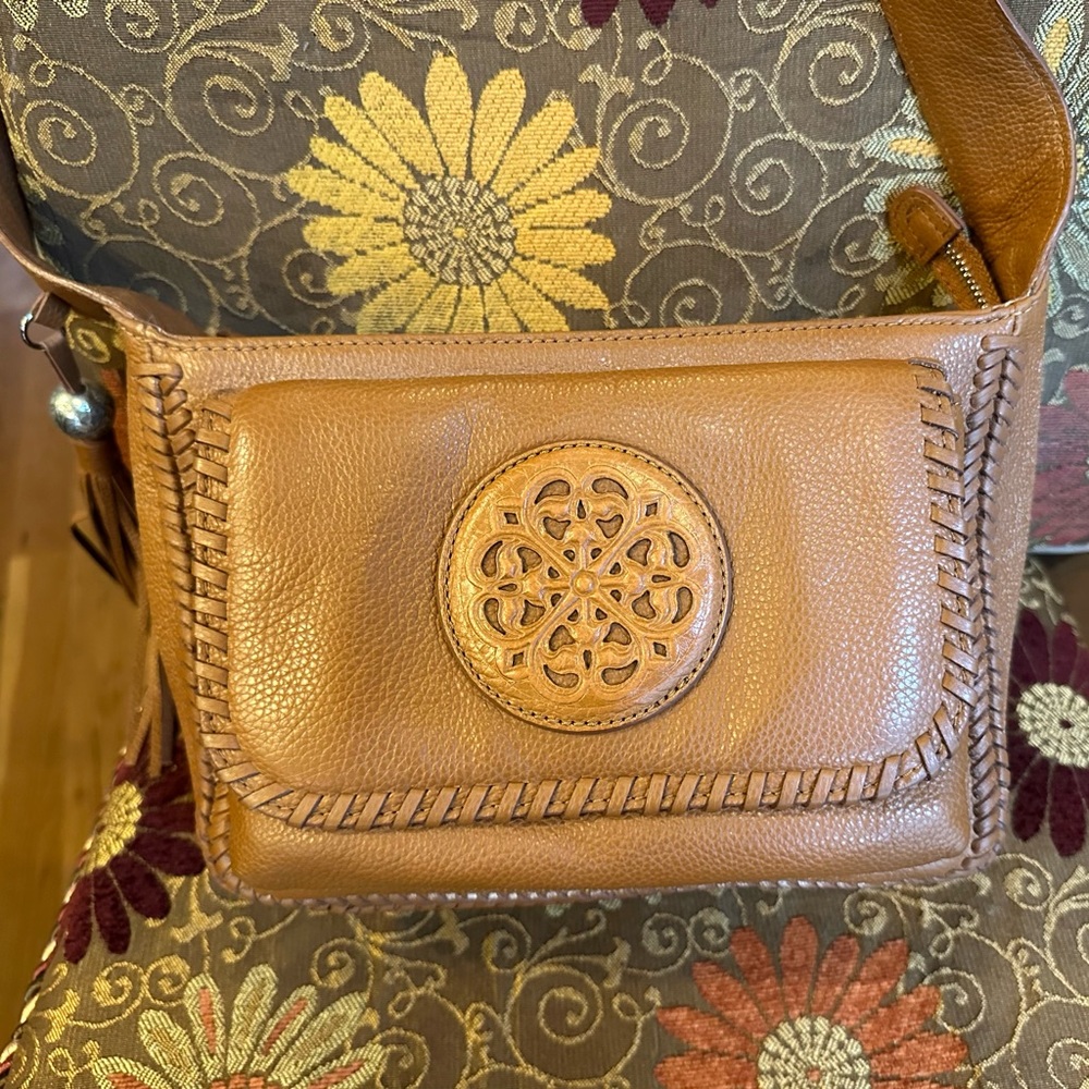 Brighton Tan Leather Crossbody Shoulder Bag with Decorative Medallion